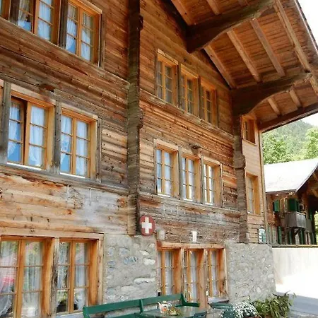 Chalet Kreuz, Fewo Iii Appartamento Därligen